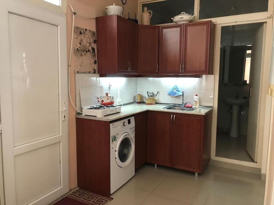 Lada Guest House Тбилиси Экстерьер фото