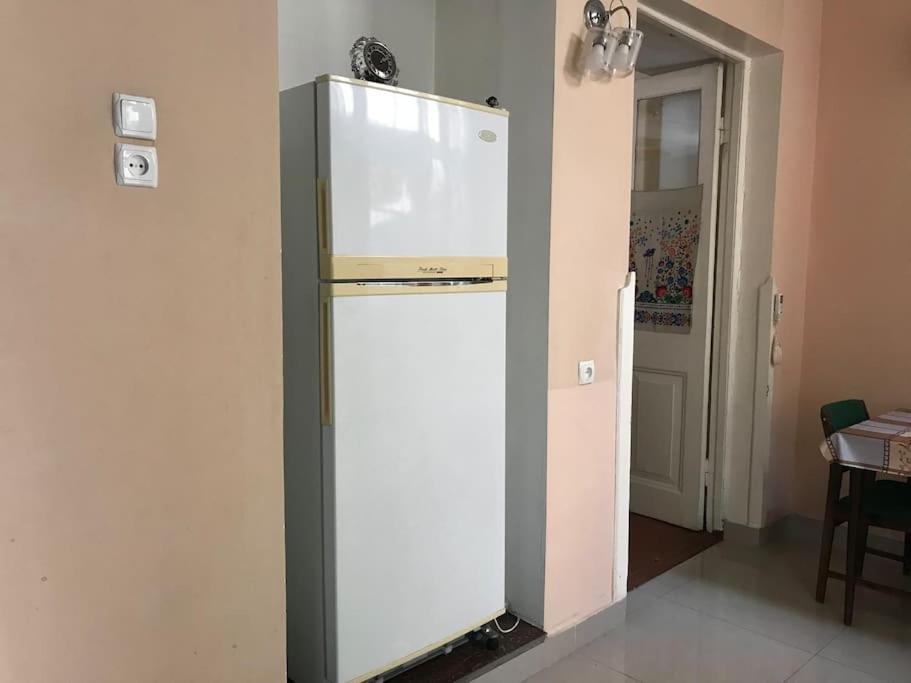 Lada Guest House Тбилиси Экстерьер фото